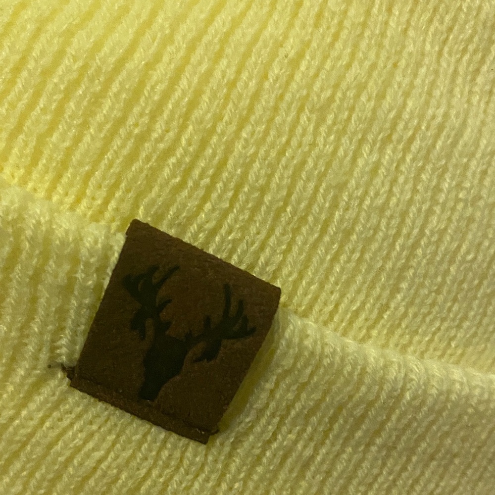 Mossy Oak Yellow Knit Beanie with Deer Logo